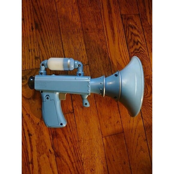Despicable Me Minions Fart Blaster Gun Lights & Sounds Thinkway Toys, Works!! - Picture 2 of 6